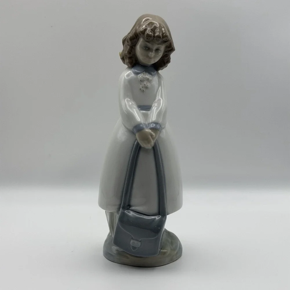 Vintage Lladro Zaphir Porcelain Figurine School Girl Bag Backpack Luster‎ 7.5